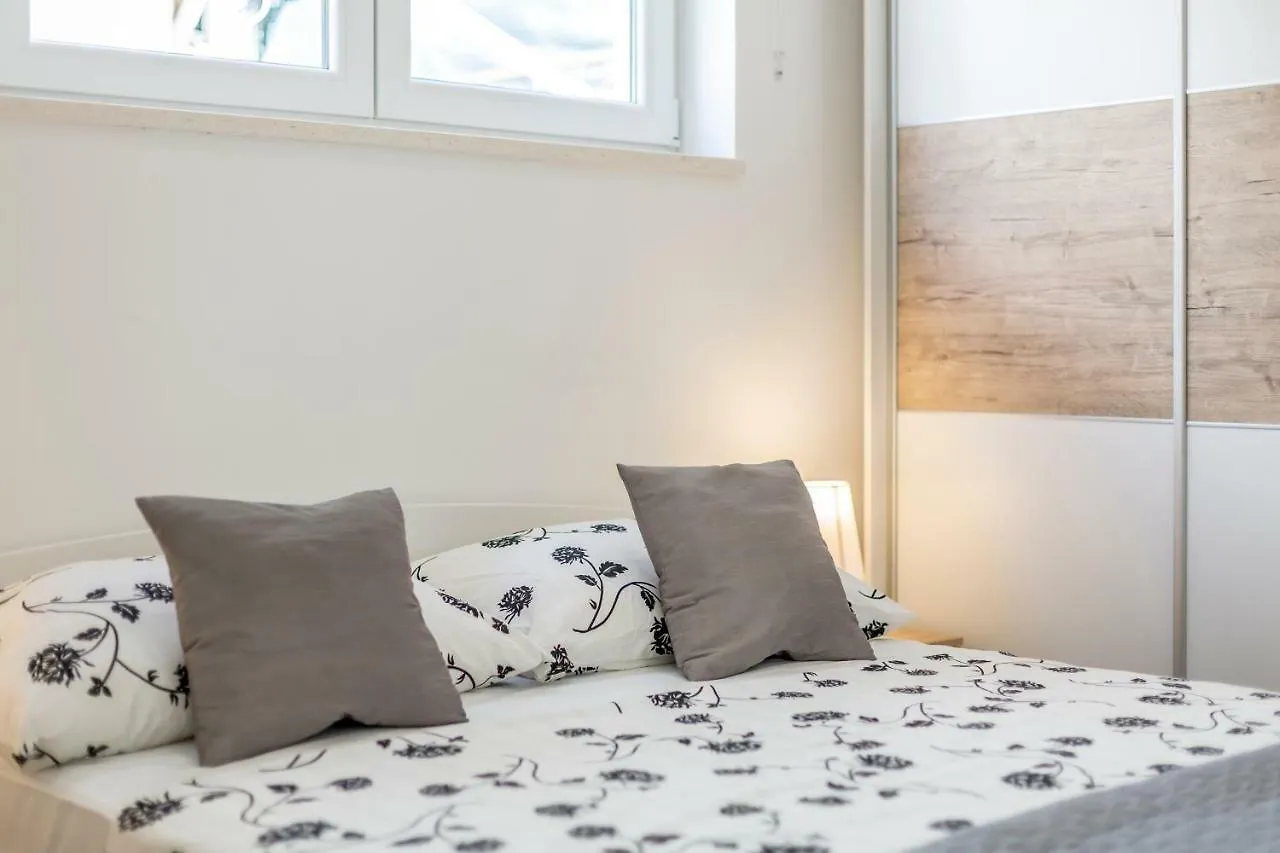 Apartments Amore Split 0*,