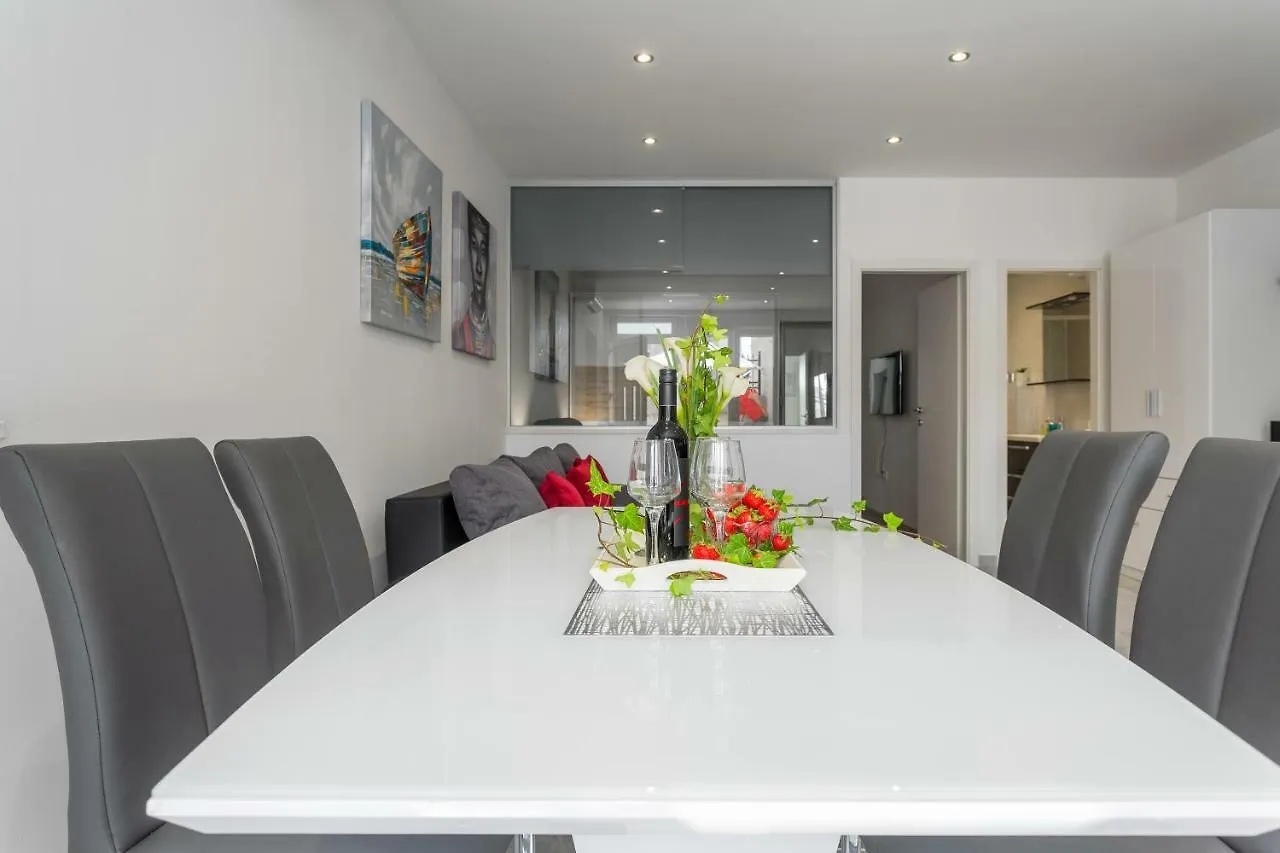 Apartments Amore Split