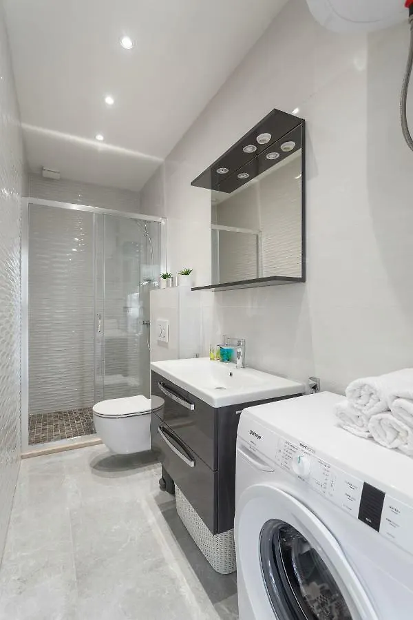 Apartments Amore Split