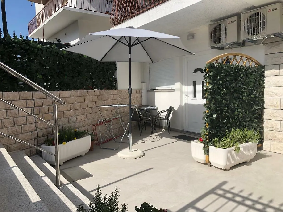 Apartments Amore Split